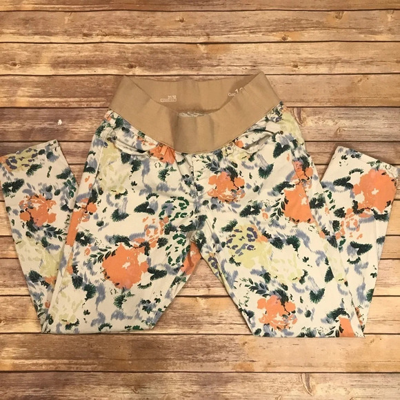 GAP Maternity Floral Jeggings - Picture 2 of 7
